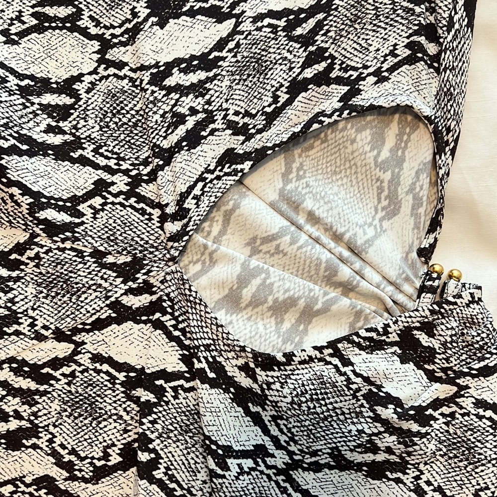 A.L.C Beale snake print midi dress with cutout. Sz 6. BNWT - Picture 8 of 9